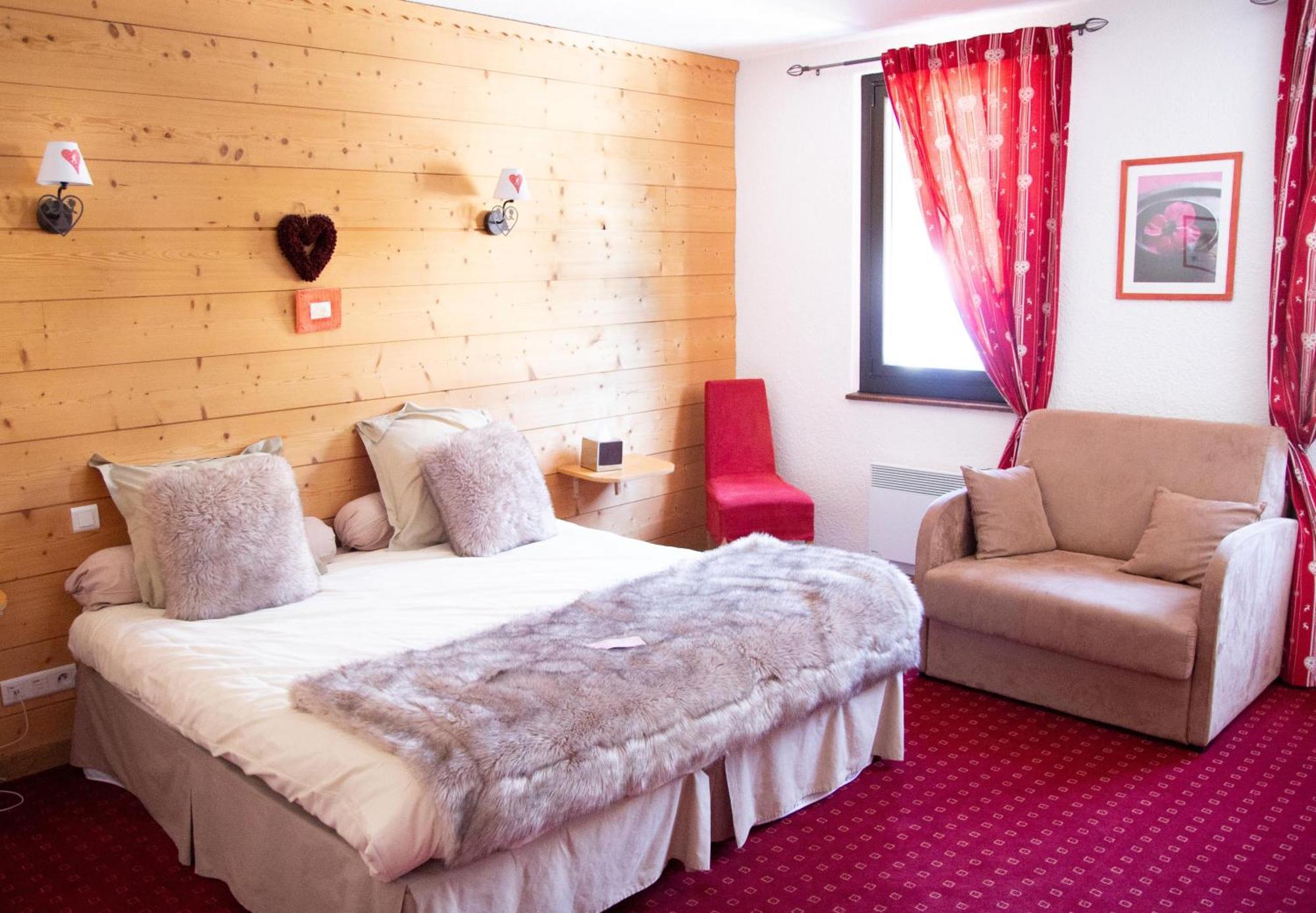 Domaine De L'adoux Hotel Montclar (Alpes-de-Haute-Provence)