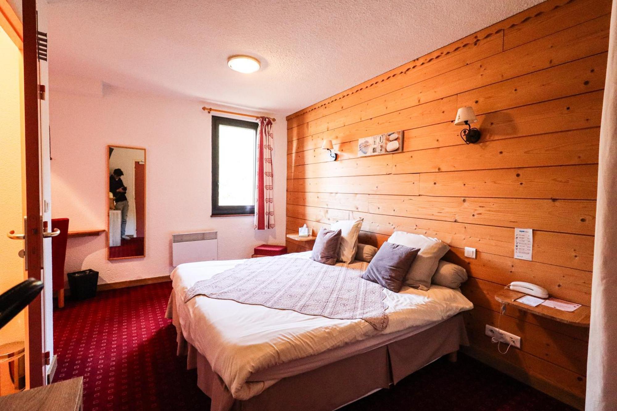 Domaine De L'adoux Hotel Montclar (Alpes-de-Haute-Provence)