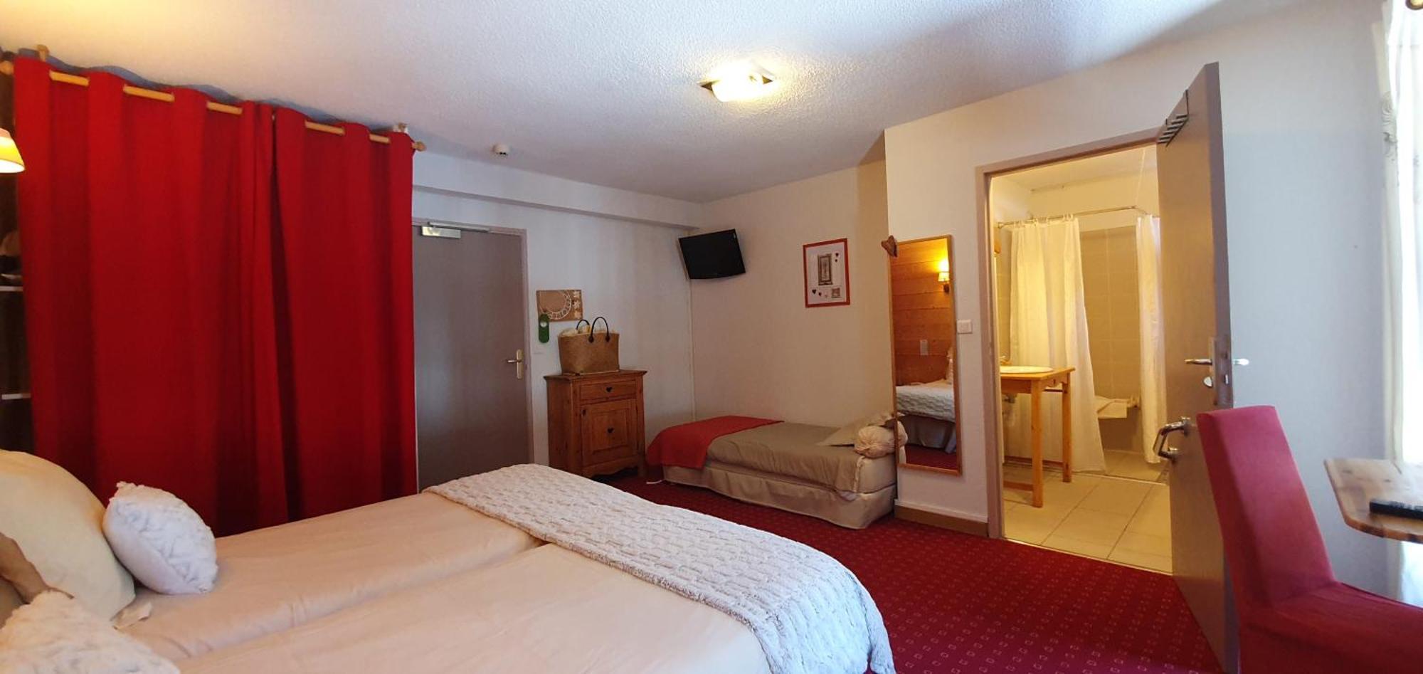 Hotel - Domaine De L'adoux 3*