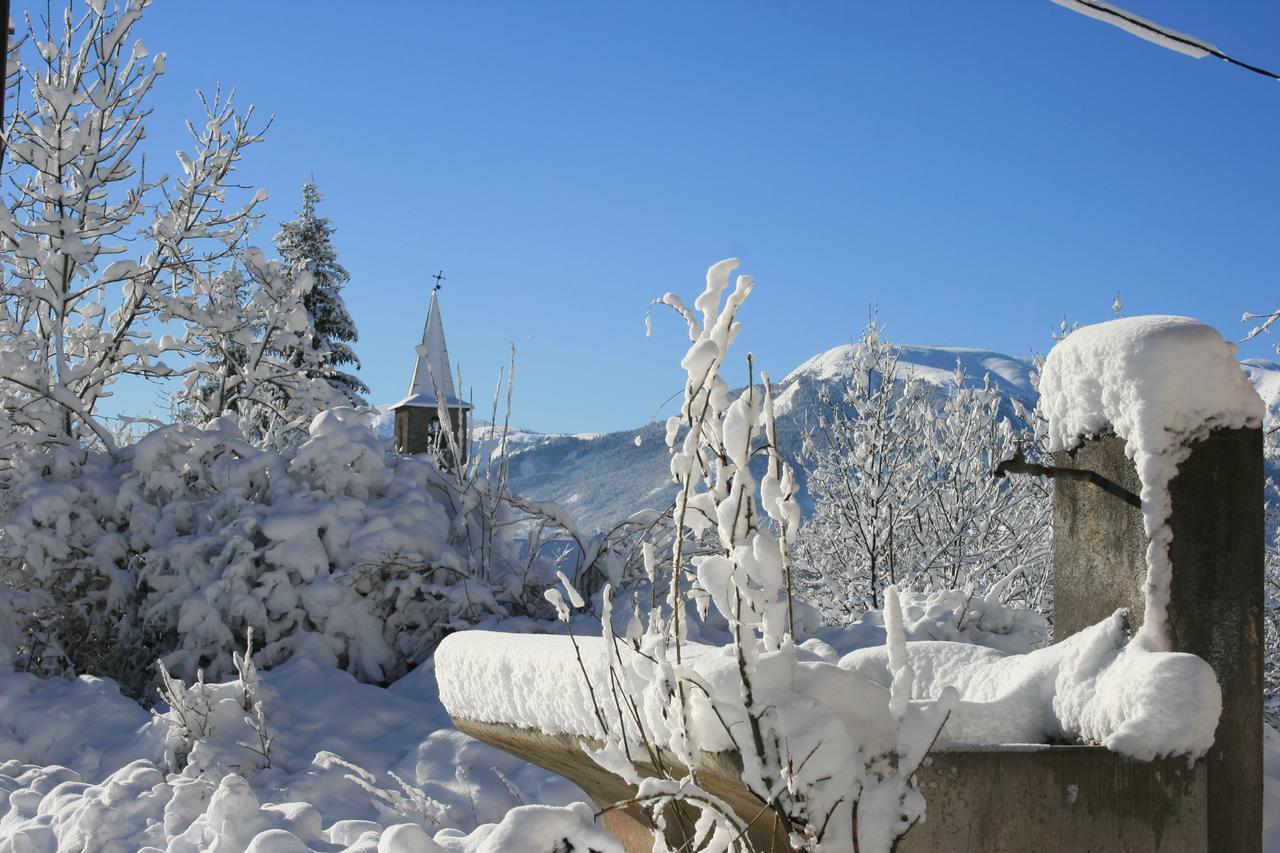Hotel - Domaine De L'adoux Montclar (Alpes-de-Haute-Provence)
