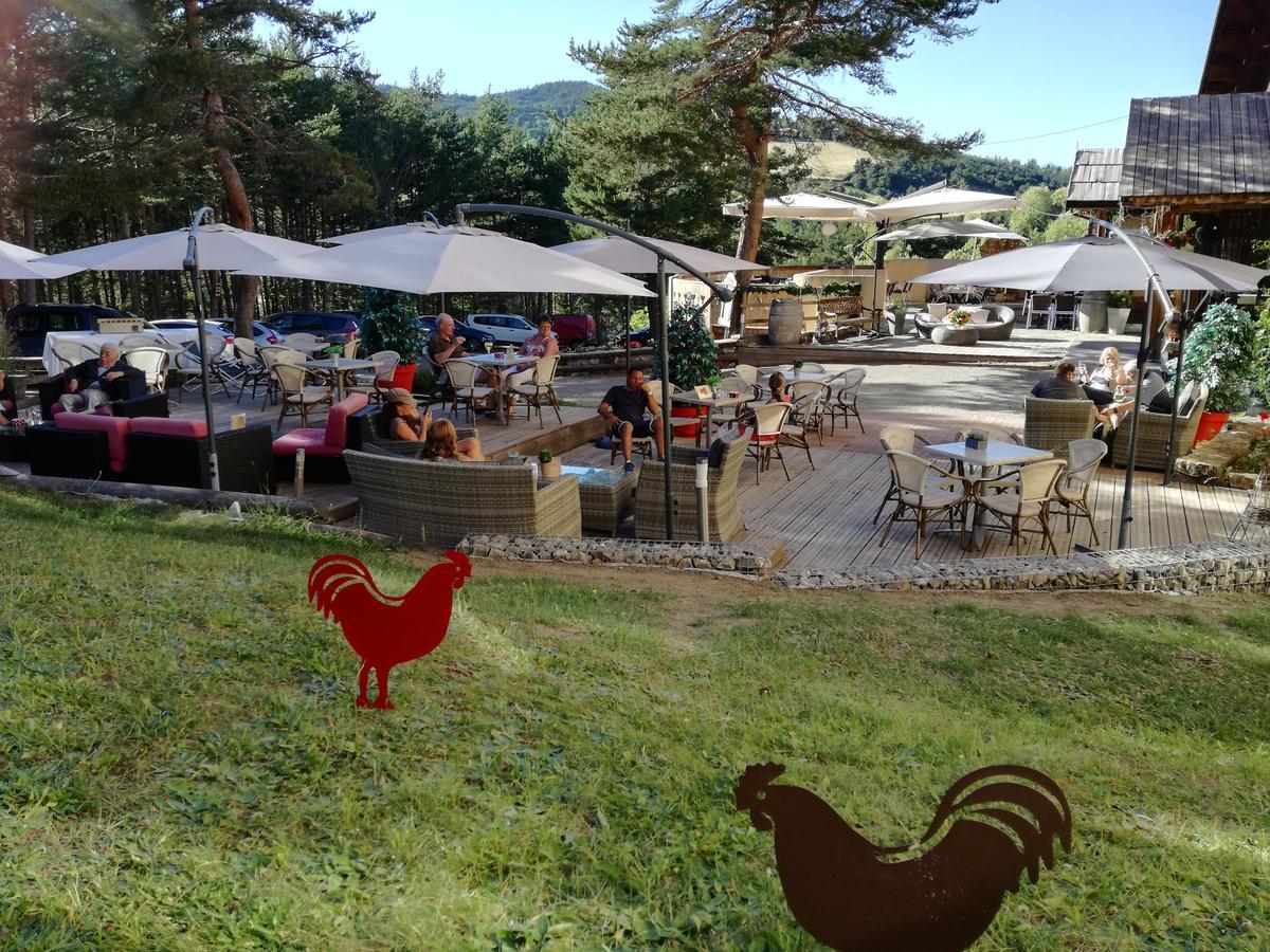 Hotel - Domaine De L'adoux Montclar (Alpes-de-Haute-Provence)